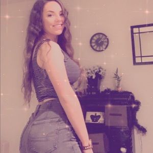 Meet your Posher, Haley